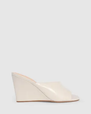 Goldie - White