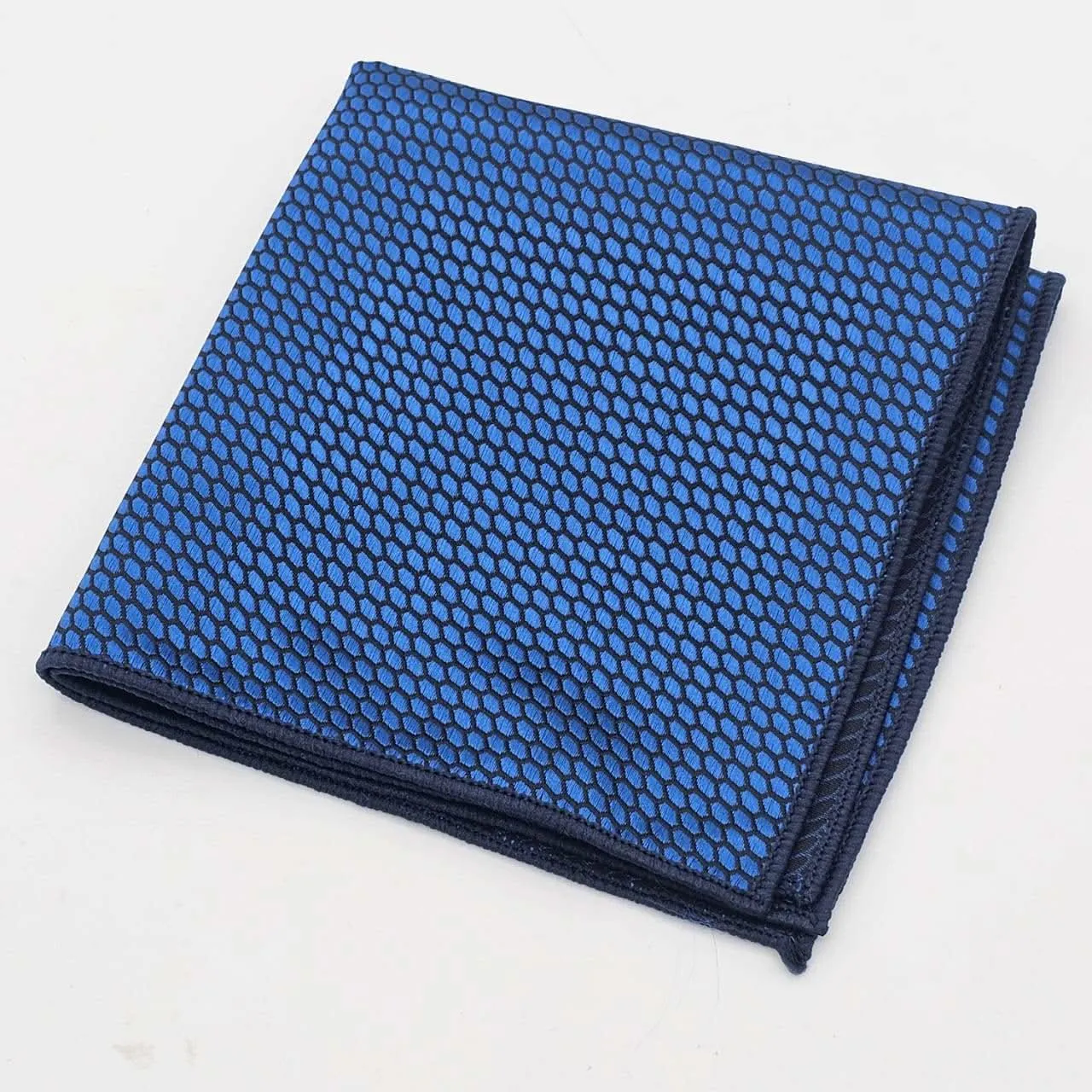 Hexagonal Sapphire Style Tie with Pocket Square