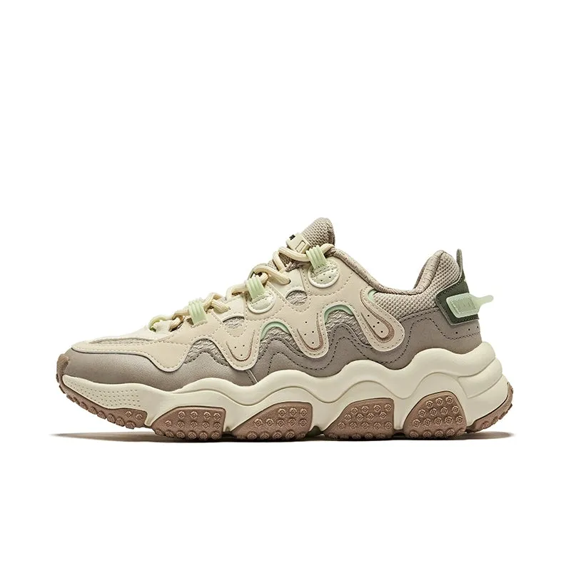 Hongxing Erke Cloud Couple Casual Shoes Women's Shoes Autumn and Winter Elevator Wild Students Non Slip Soft Bottom Sports Dad Shoes