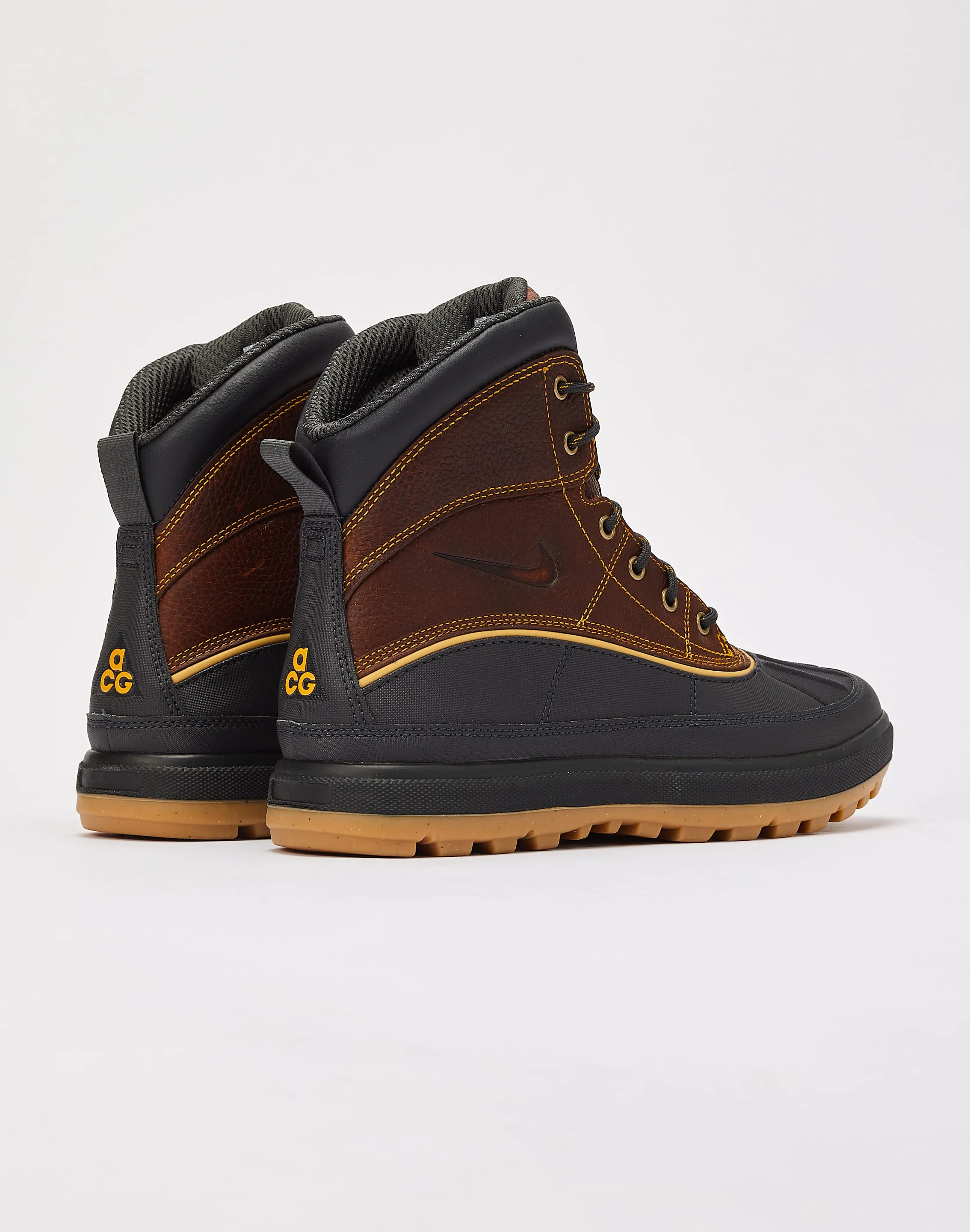 Nike Woodside 2 High ACG Boots