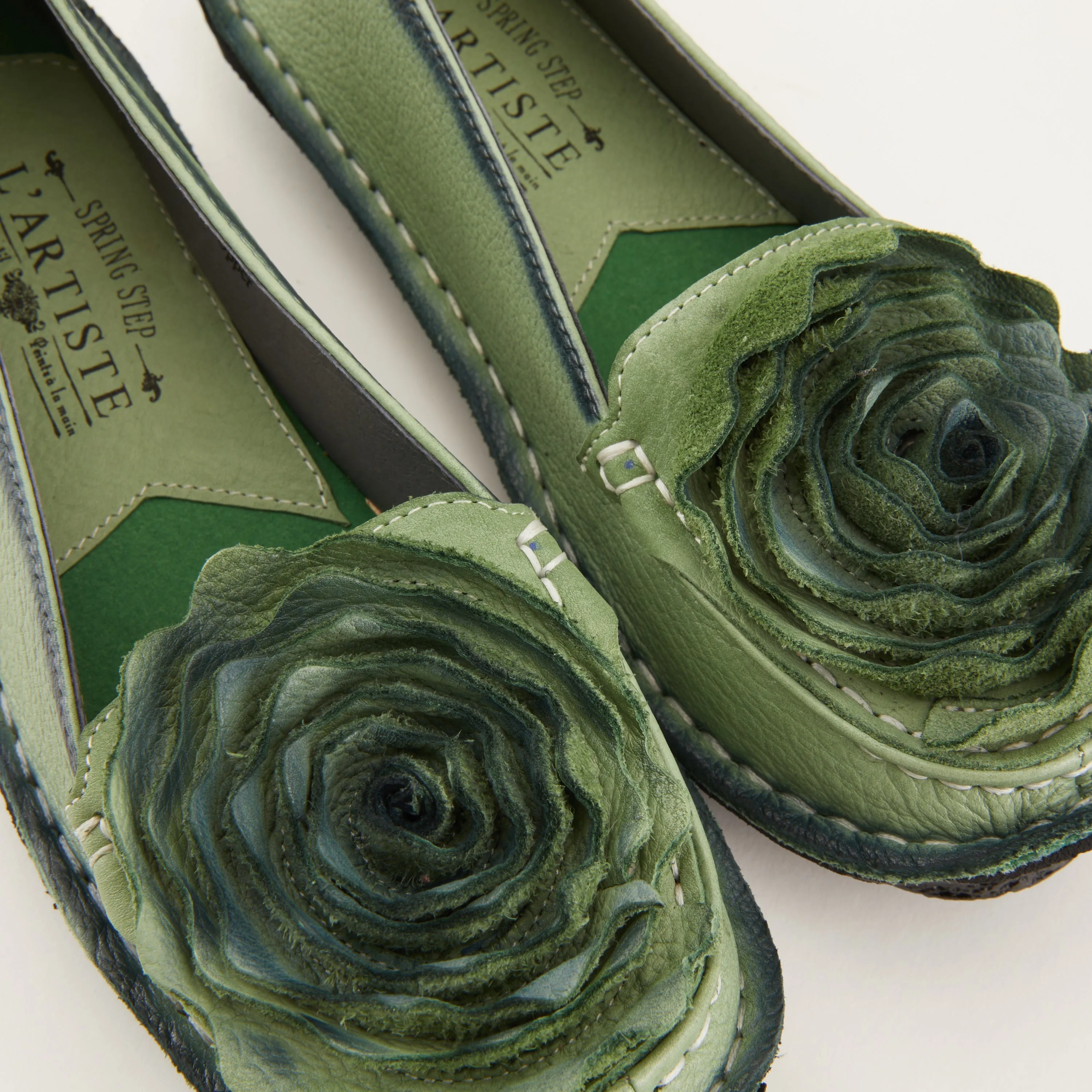 Spring Step Shoes L'Artiste Dezi Women's Handpainted Leather Shoes