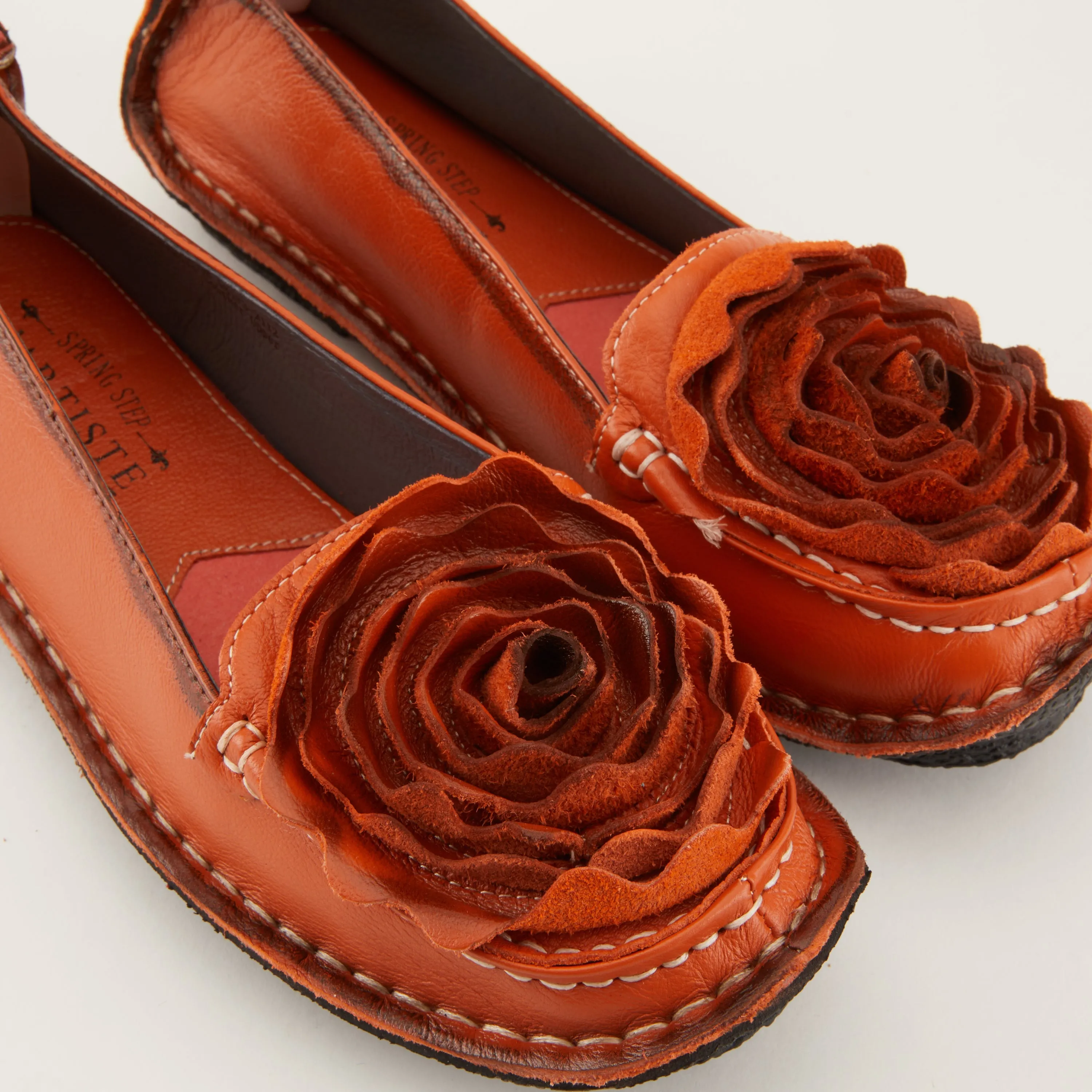 Spring Step Shoes L'Artiste Dezi Women's Handpainted Leather Shoes