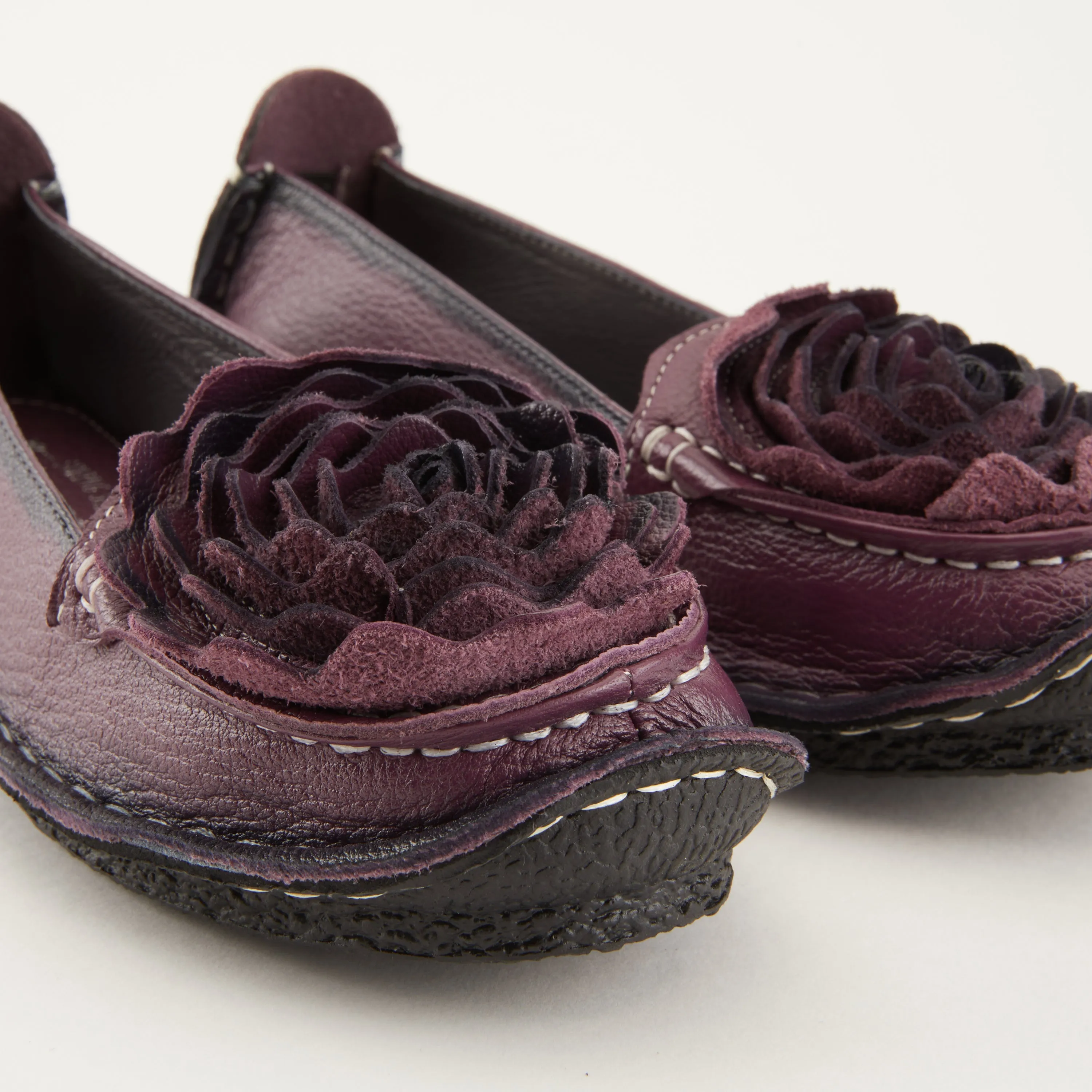 Spring Step Shoes L'Artiste Dezi Women's Handpainted Leather Shoes