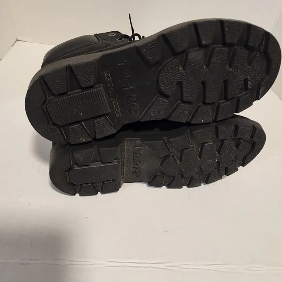 Timberland Black 6 Inch Classic Boot Boys Size 4