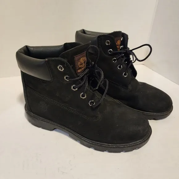 Timberland Black 6 Inch Classic Boot Boys Size 4
